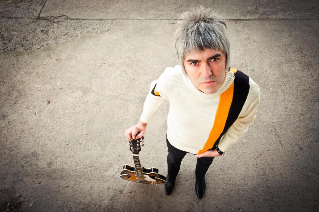 894592_594965380530796_980329813_o